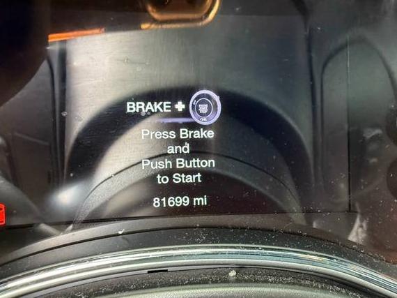JEEP GRAND CHEROKEE 2019 1C4RJFAG2KC677734 image
